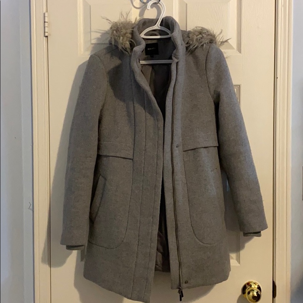 Winter jacket with removable fur